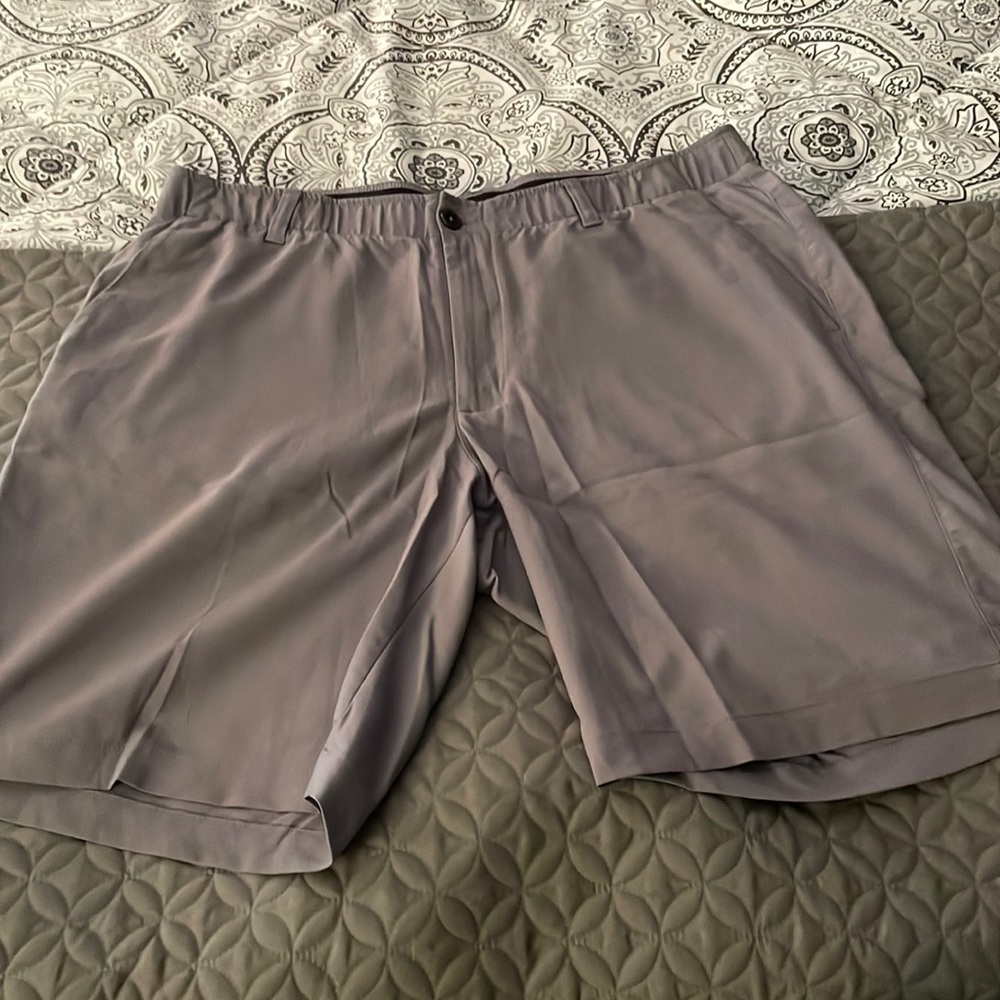 Under armor men’s golf shorts